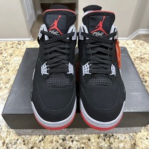 Jordan 4 Bred